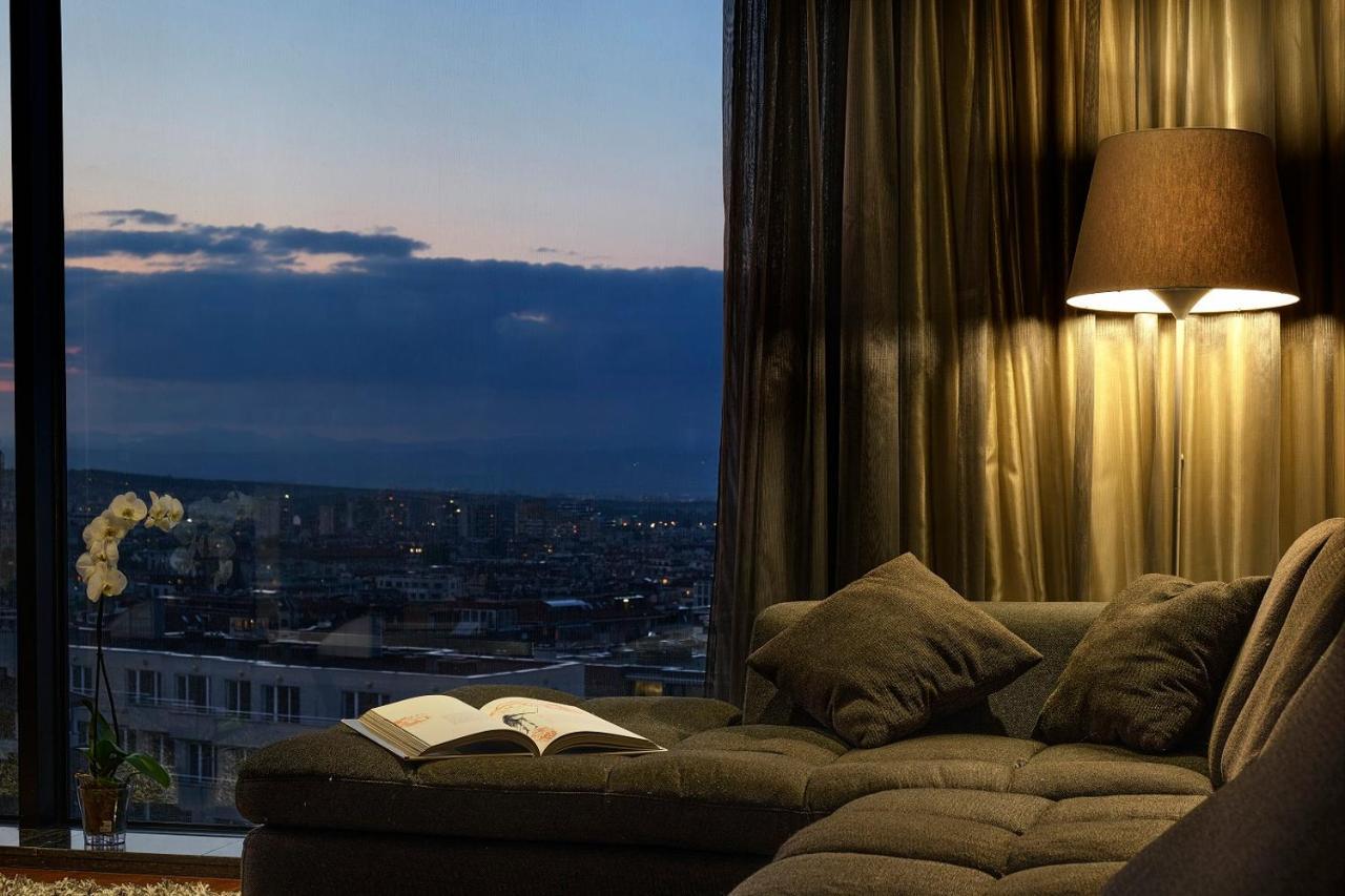 Hotel Emirates Szófia Kültér fotó